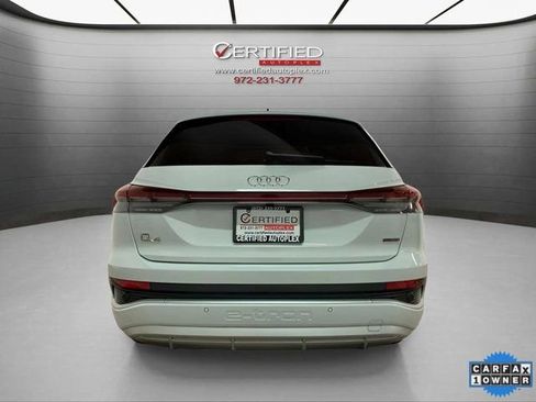 Used 2024 Audi Q4 e-tron Premium Plus image 9