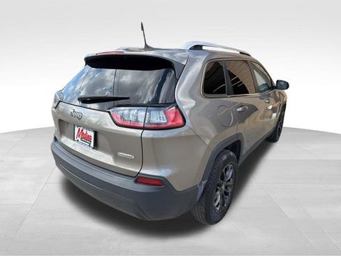 Used 2019 Jeep Cherokee Latitude Plus w/ Cold Weather Group image 4