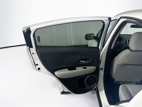 Used 2022 Honda HR-V EX image 26