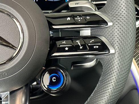 New 2025 Mercedes-Benz GLC 63 AMG S image 28