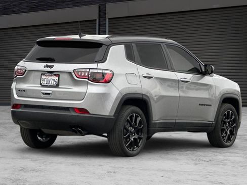 Used 2022 Jeep Compass Altitude image 4