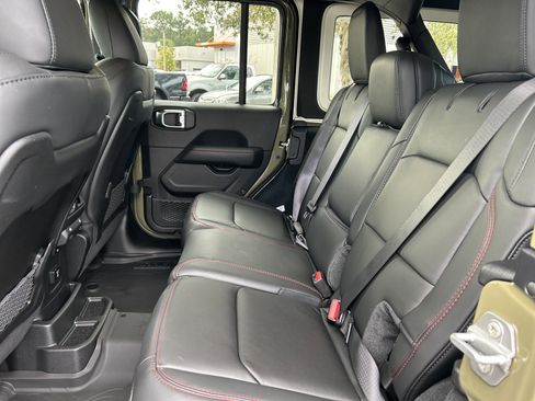 New 2026 Jeep Wrangler Unlimited Rubicon image 48