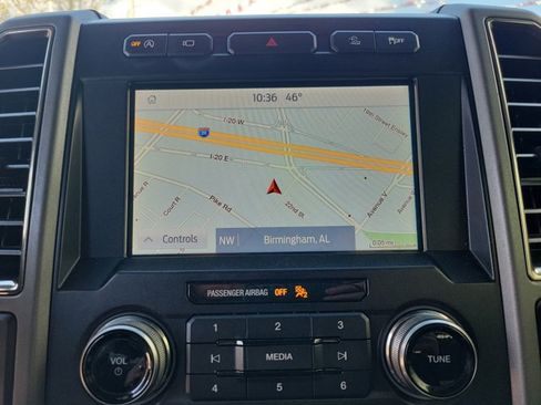 Used 2020 Ford F150 Raptor w/ Equipment Group 802A Luxury image 19