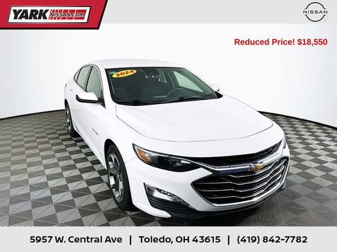 Used 2024 Chevrolet Malibu LT image 1