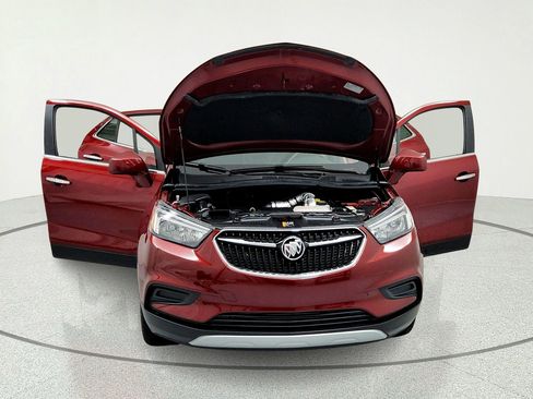 Certified 2022 Buick Encore Preferred AWD/4WD image 15