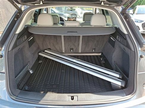Certified 2023 Audi Q5 2.0T Premium Plus w/ Premium Plus Package image 29