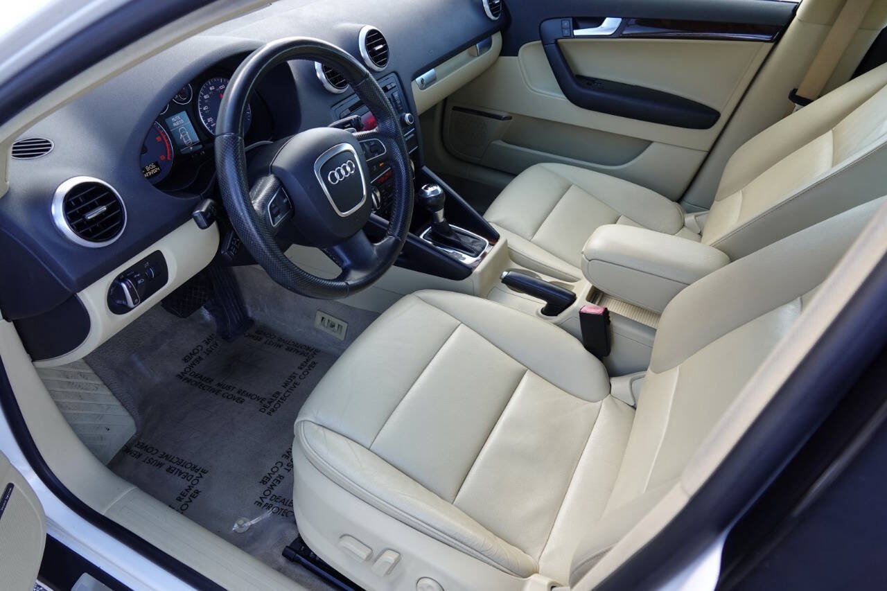 Used 2012 Audi A3 TDI Premium Plus w/ Premium Plus Package FWD image 5