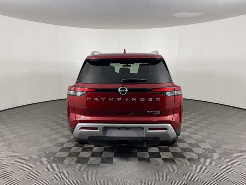 Used 2023 Nissan Pathfinder Platinum image 4