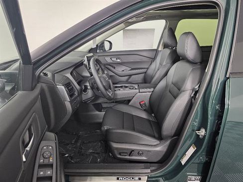 New 2026 Nissan Rogue SV image 25