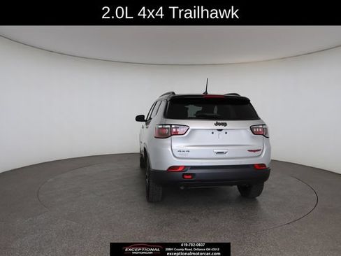 Used 2025 Jeep Compass Trailhawk AWD/4WD image 15