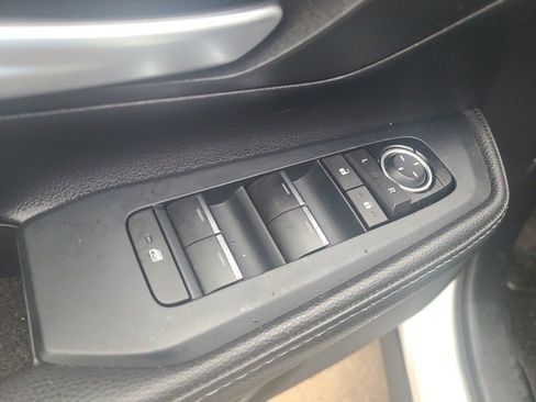 Used 2024 Toyota Grand Highlander XLE image 19