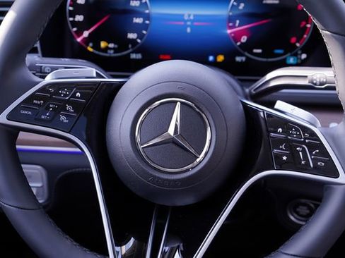 New 2026 Mercedes-Benz GLE 450 4MATIC image 26