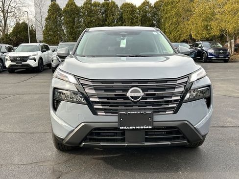 New 2026 Nissan Rogue SV w/ Cold Weather Package AWD/4WD image 6