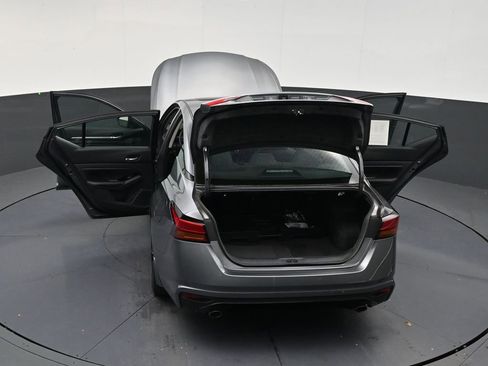 Used 2024 Nissan Altima 2.5 SR w/ SR Premium Package FWD image 33