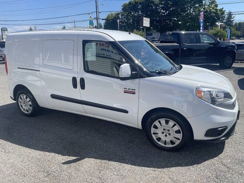Used 2021 RAM ProMaster City Tradesman SLT FWD image 4