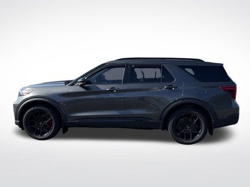 Used 2020 Ford Explorer ST w/ Premium Technology Package AWD/4WD image 3
