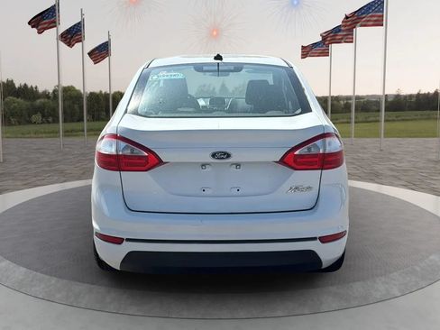 Used 2016 Ford Fiesta S FWD image 5