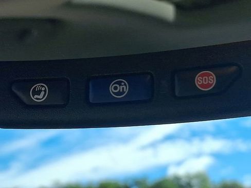 Used 2016 Chevrolet Cruze LTZ w/ Sun, Sound and Sport Package image 27