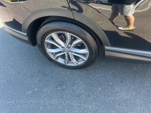 Used 2022 Honda CR-V Touring image 12