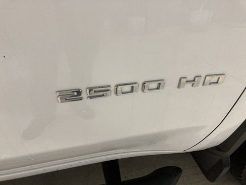 Used 2021 Chevrolet Silverado 2500 W/T w/ WT Fleet Convenience Package RWD image 9