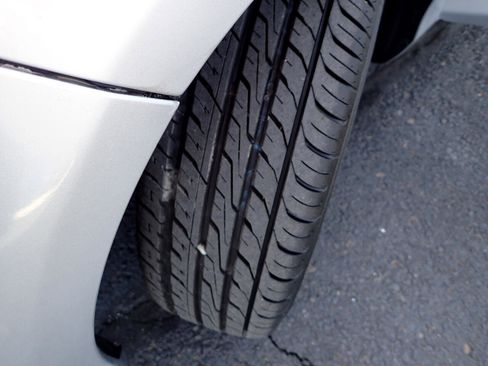 Used 2012 Toyota Yaris LE image 20