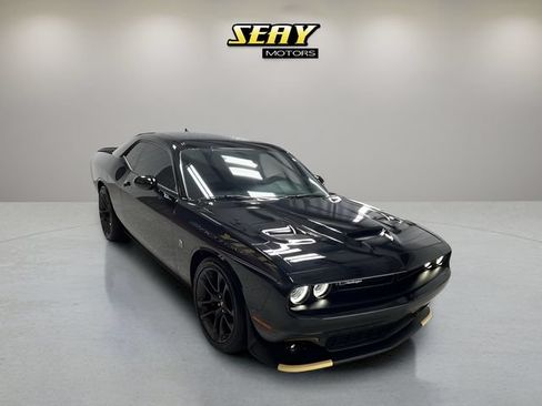 Used 2021 Dodge Challenger R/T Scat Pack w/ Plus Package RWD image 24