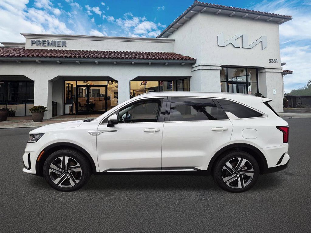 Certified 2023 Kia Sorento EX w/ Panoramic Sunroof Package AWD/4WD image 5