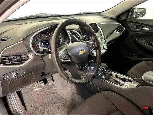 Used 2024 Chevrolet Malibu LT FWD image 16