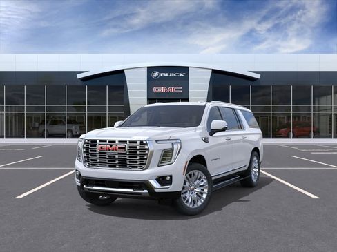 New 2026 GMC Yukon XL Denali w/ Sun & Power Step Package RWD image 8