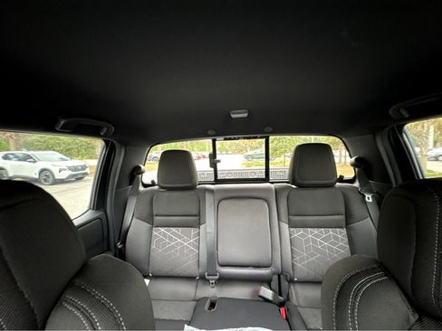New 2026 Nissan Frontier SV w/ Tow Package RWD image 31