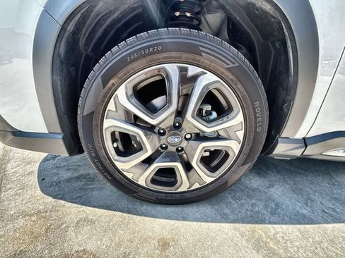Used 2023 Subaru Ascent Touring AWD/4WD image 10