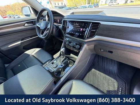 Used 2023 Volkswagen Atlas SE w/ Panoramic Sunroof Package AWD/4WD image 31