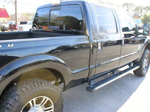 Used 2016 Ford F250 Platinum image 11