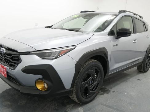 New 2026 Subaru Crosstrek 2.5i Sport AWD/4WD image 3