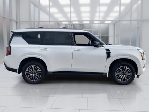 New 2026 Nissan Armada SL image 7