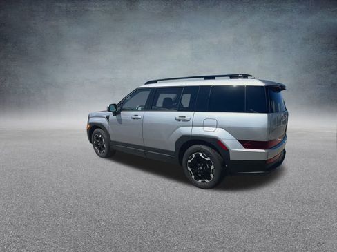 Used 2025 Hyundai Santa Fe SEL image 18