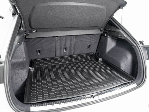 Certified 2025 Audi Q3 2.0T Premium image 24