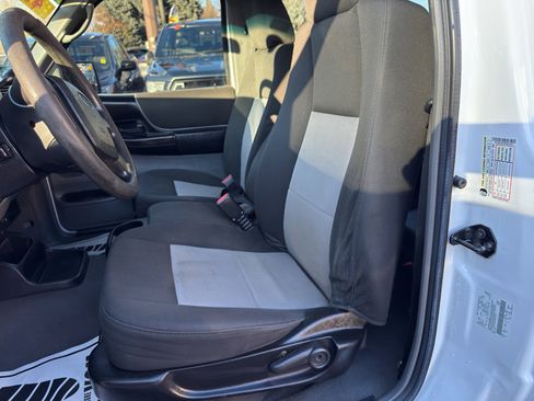 Used 2009 Ford Ranger XLT image 11