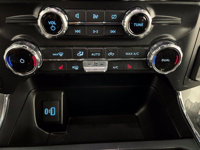 Used 2022 Ford F150 XLT w/ Equipment Group 302A High AWD/4WD image 28
