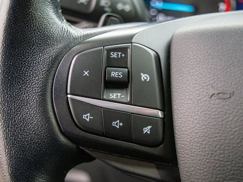 Used 2020 Ford Explorer XLT w/ Class III Trailer Tow Package image 18