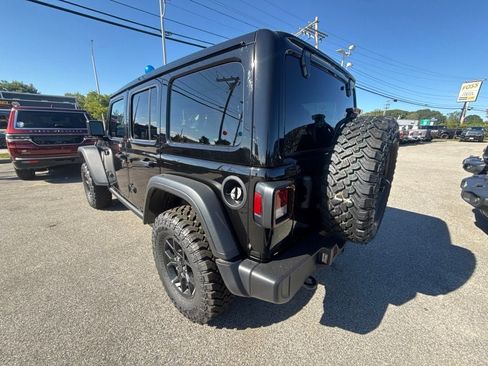 New 2026 Jeep Wrangler Unlimited Sport AWD/4WD image 3