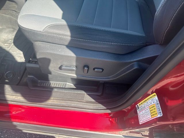 Used 2015 Ford Escape SE AWD/4WD image 12