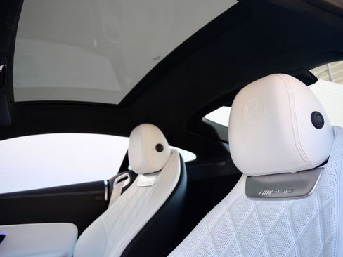 Used 2024 Mercedes-Benz AMG GT 63 image 27