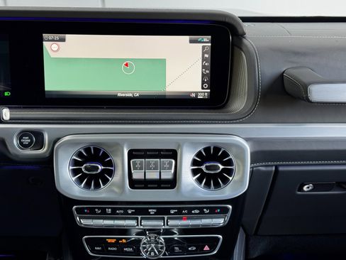 Used 2022 Mercedes-Benz G 63 AMG Squared image 29