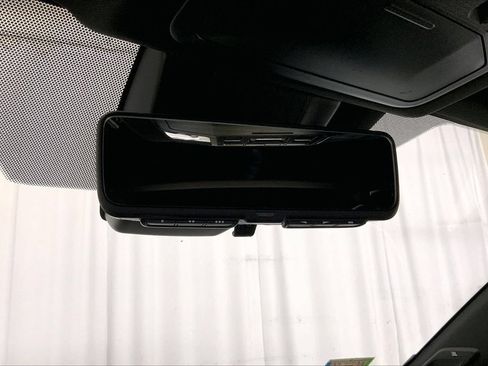 Used 2019 Toyota RAV4 XSE w/ Carpet Mat Package AWD/4WD image 17