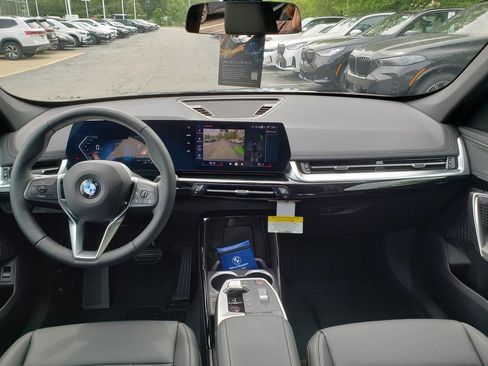 New 2026 BMW X1 xDrive28i w/ Convenience Package image 8