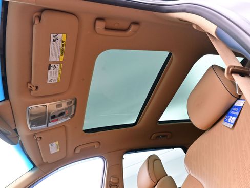 Certified 2024 Genesis GV80 2.5T w/ Prestige Package image 17