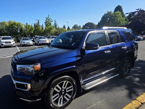Used 2015 Toyota 4Runner Limited image 1