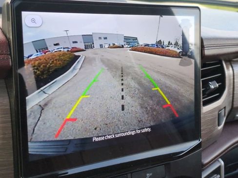 Used 2023 Ford Expedition Max Limited image 32