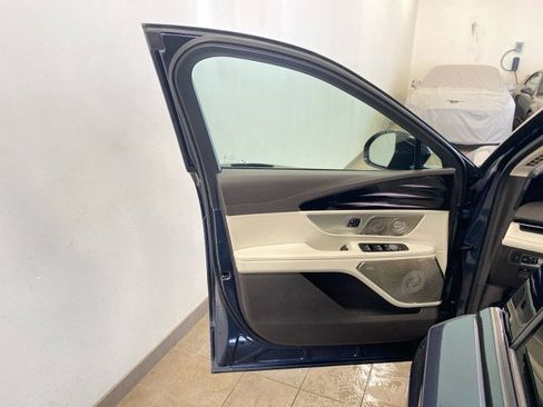 Used 2024 Lincoln Nautilus Black Label w/ Jet Appearance Package (87T) image 14